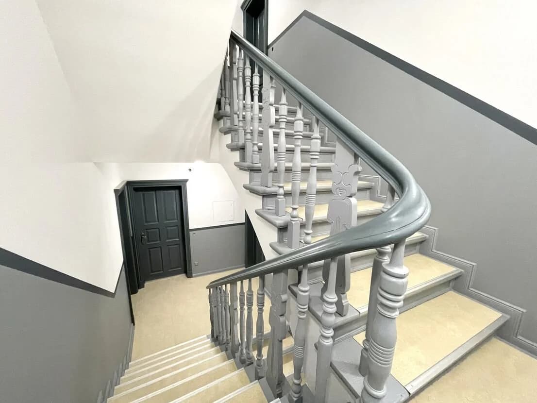propertyImage