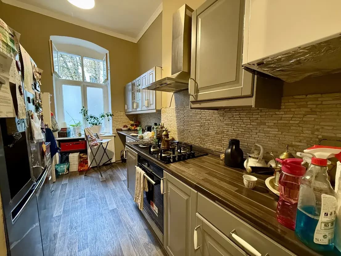propertyImage