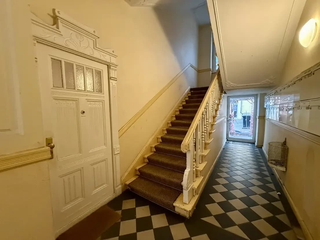 propertyImage