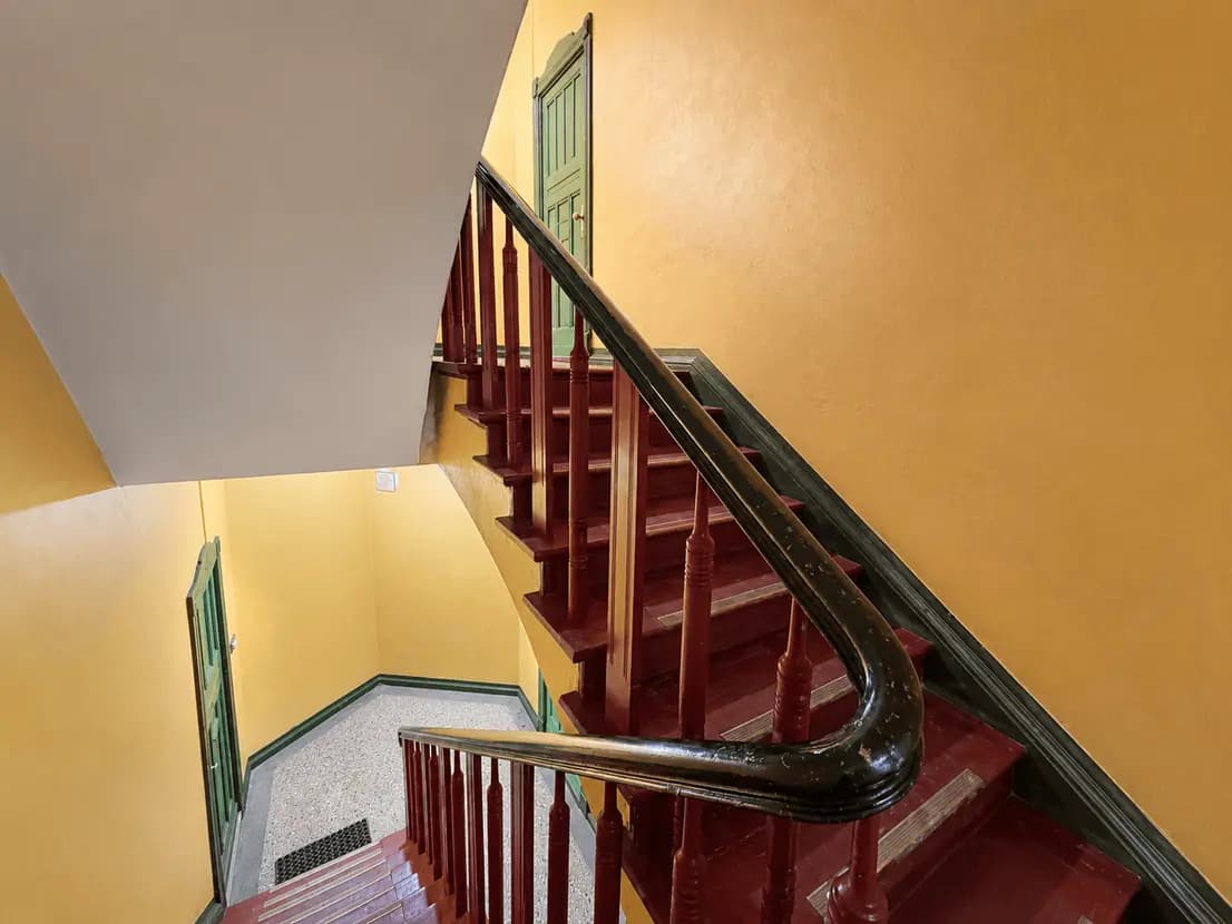 propertyImage