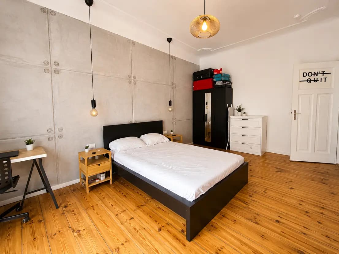 propertyImage
