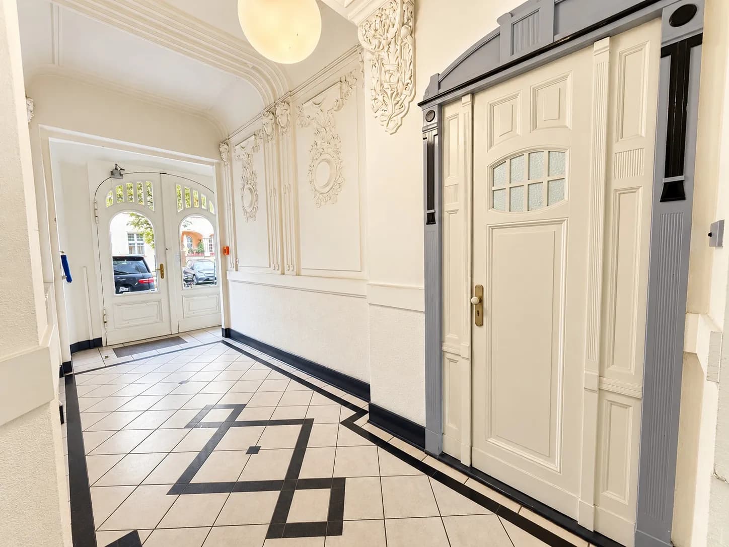 propertyImage