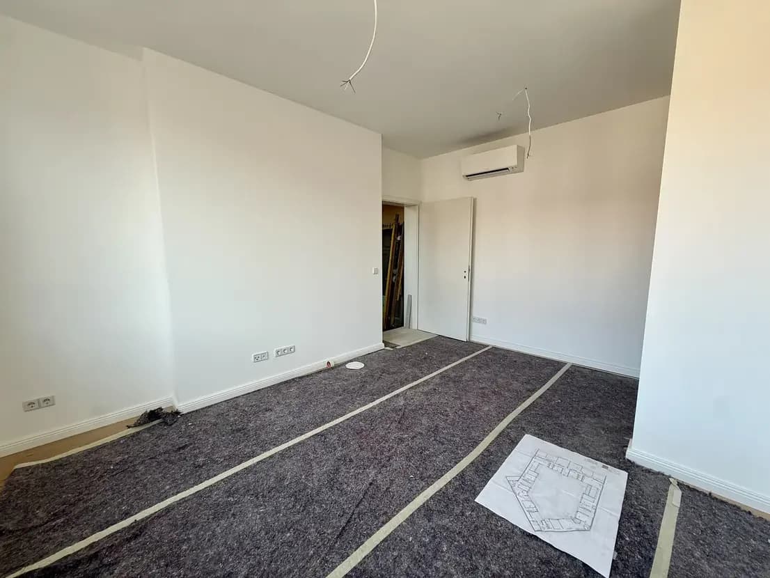 propertyImage