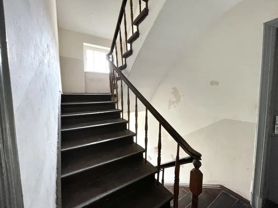propertyImage