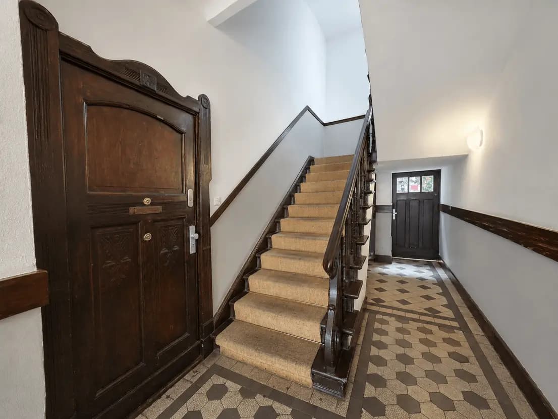 propertyImage