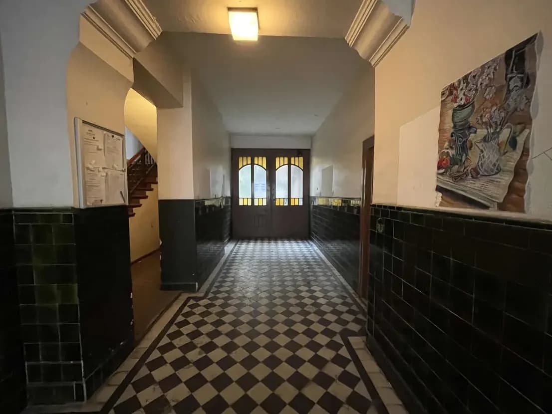 propertyImage