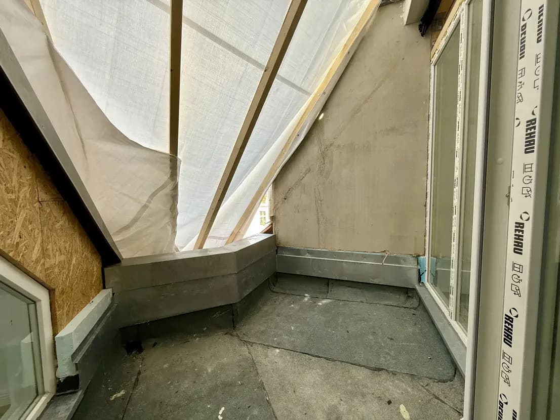 propertyImage