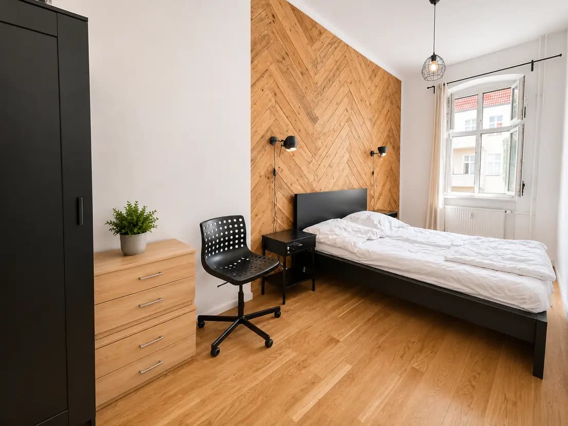 propertyImage