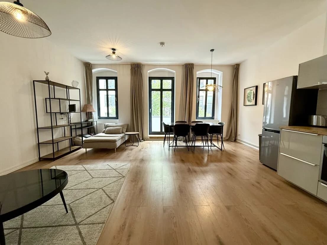 propertyImage