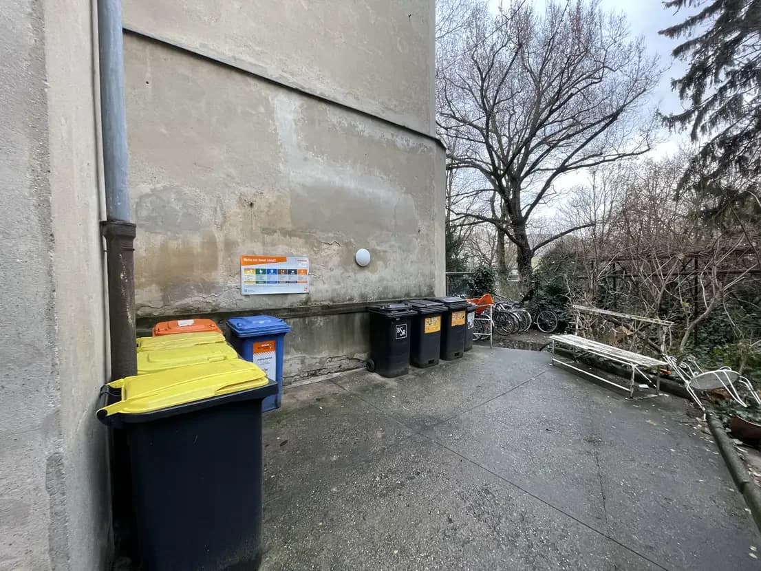 propertyImage