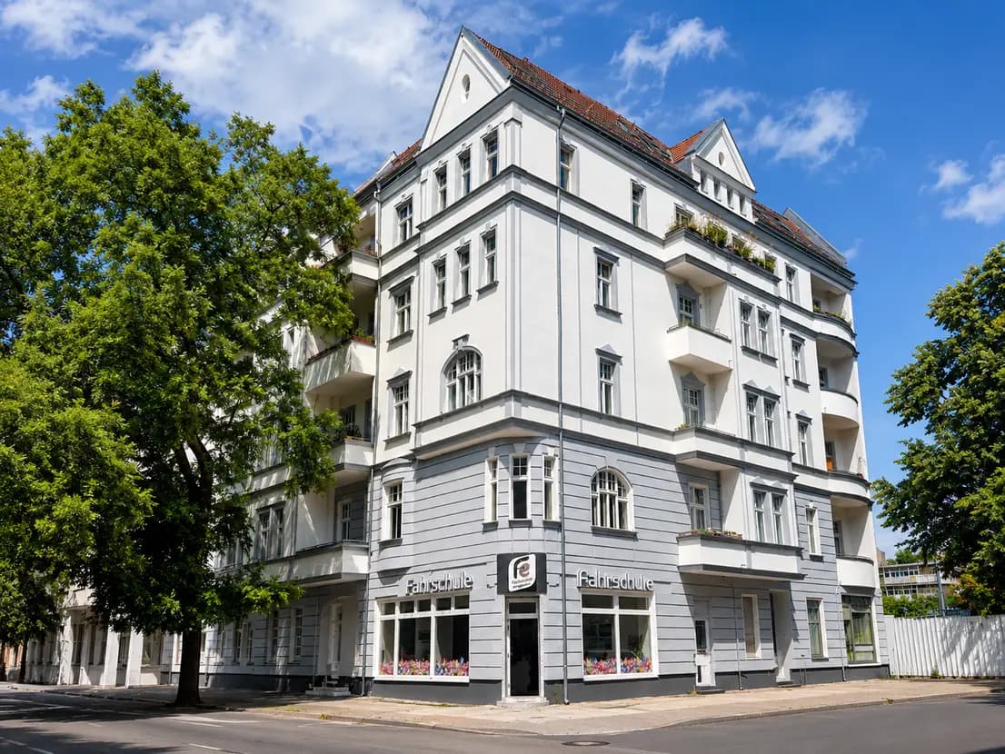 propertyImage