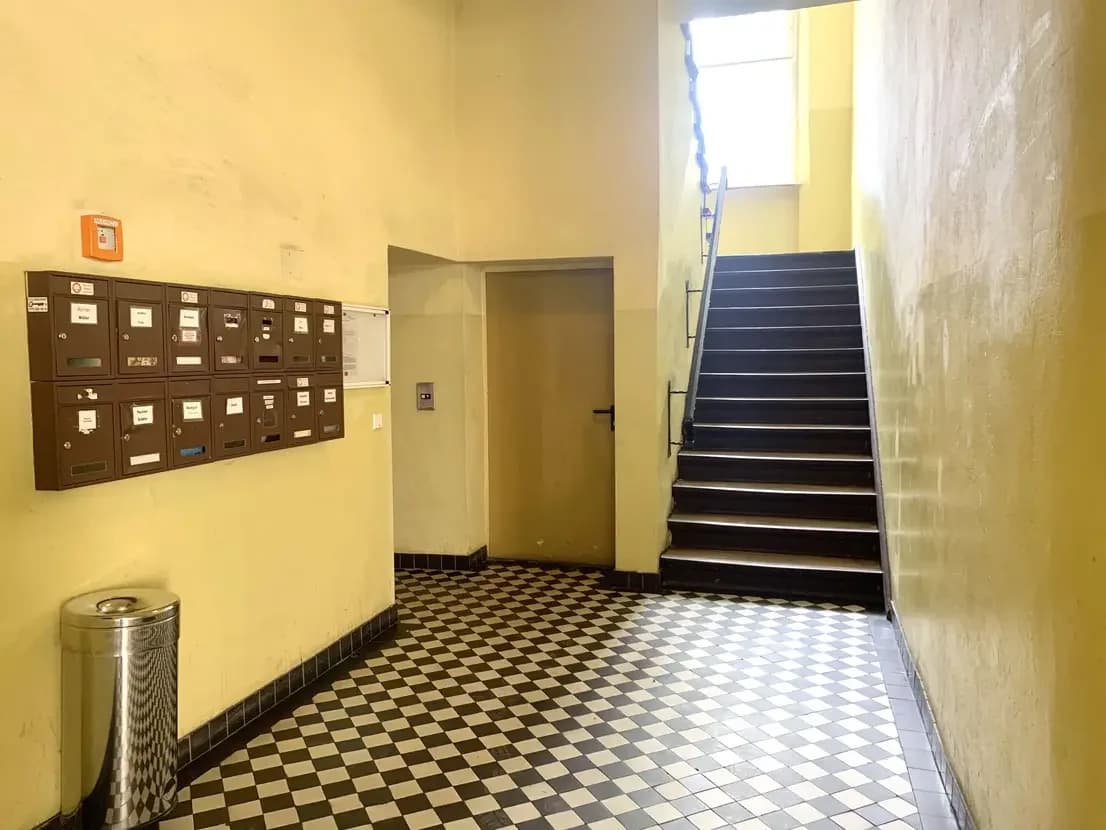 propertyImage