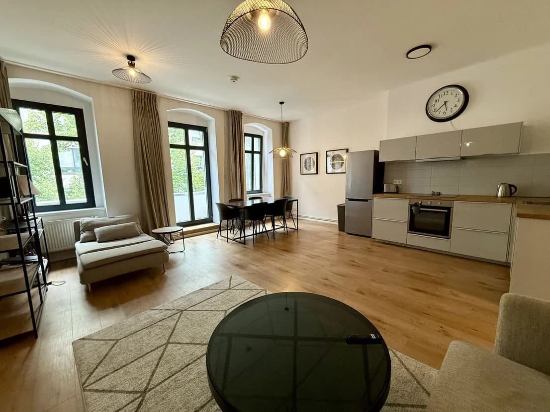 propertyImage