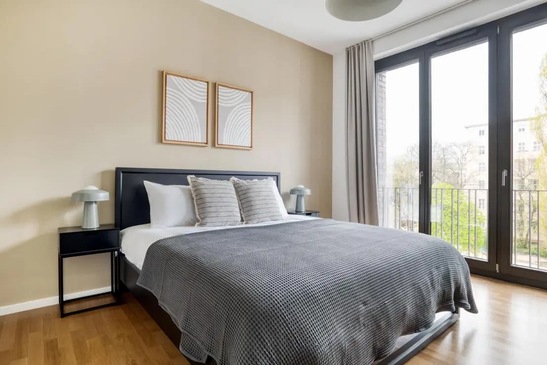 propertyImage