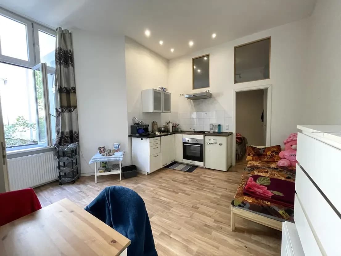 propertyImage