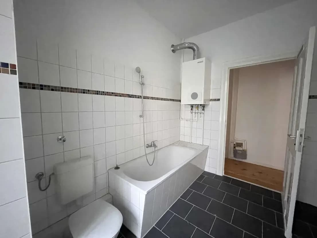 propertyImage
