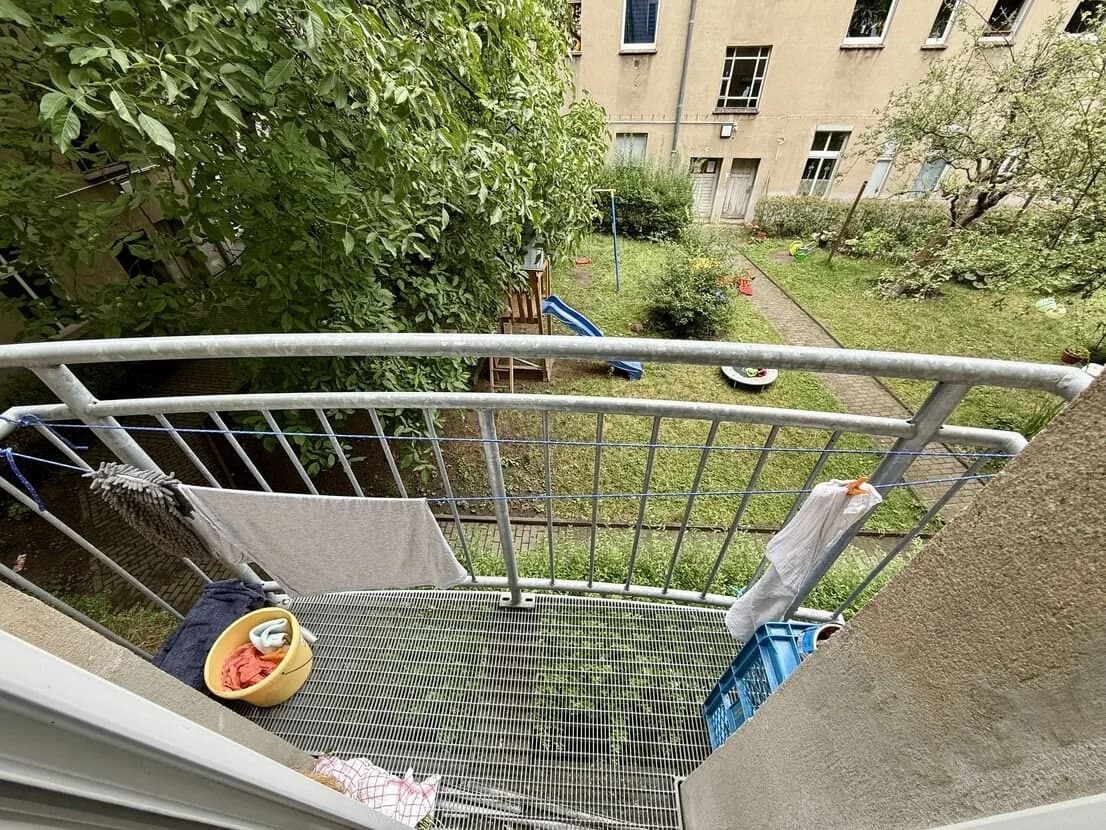 propertyImage