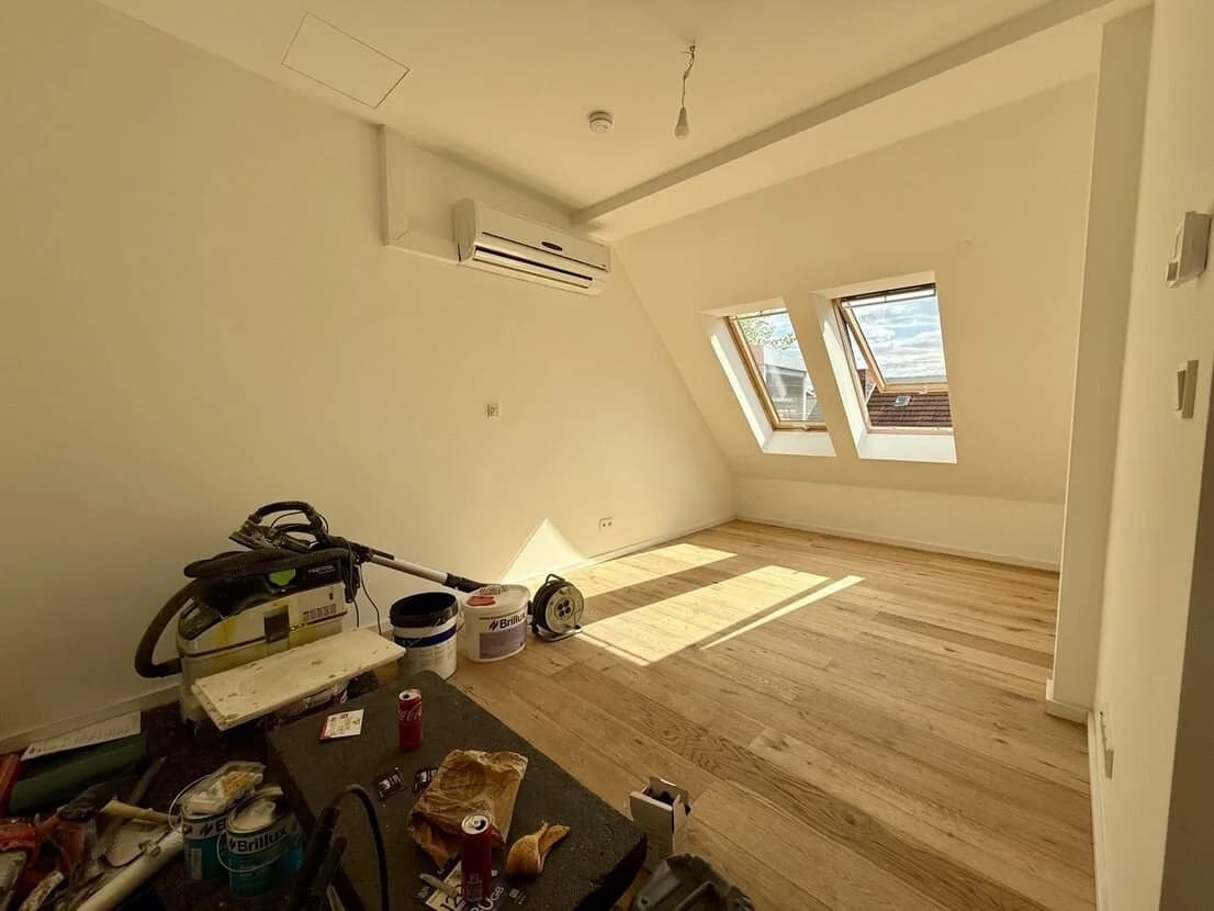 propertyImage