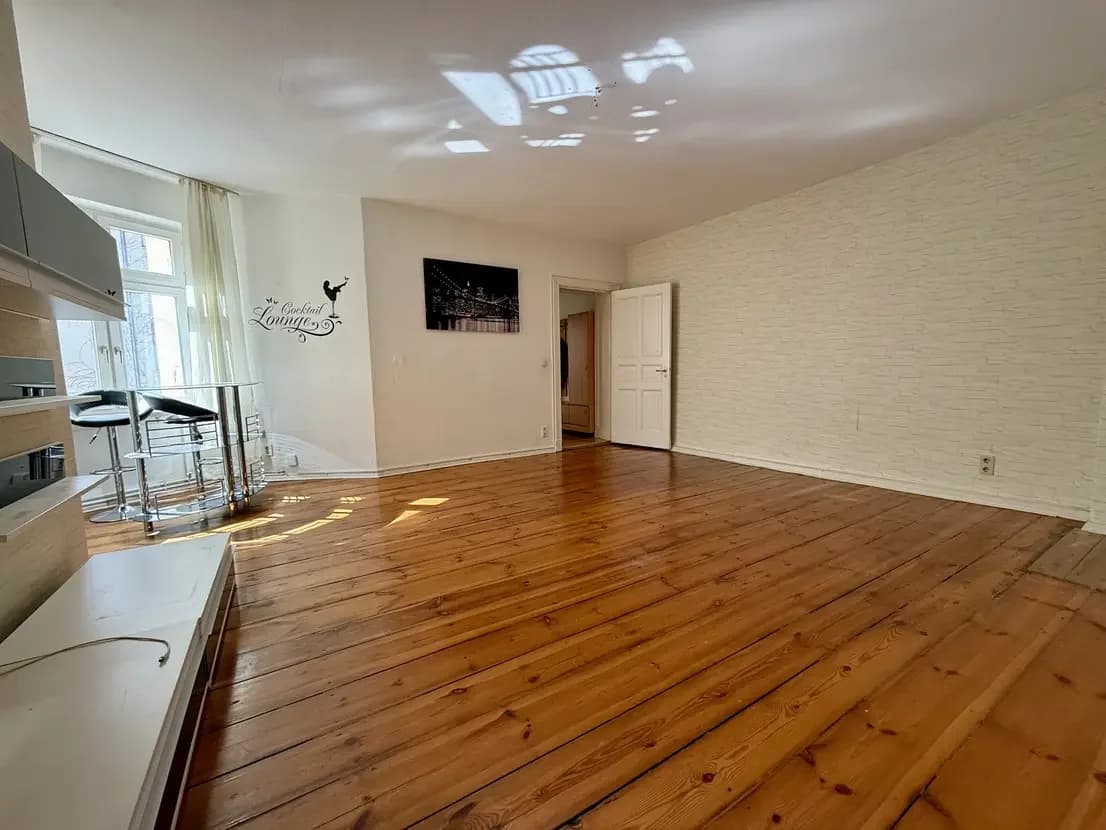 propertyImage