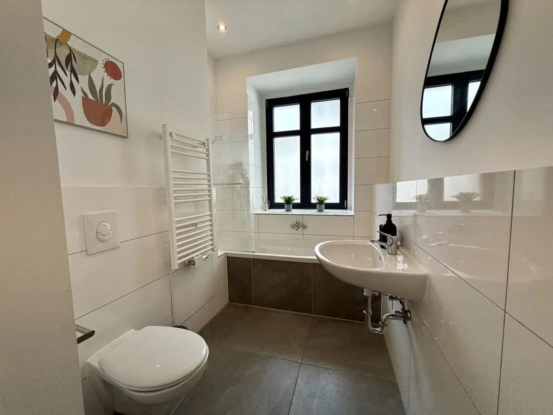 propertyImage