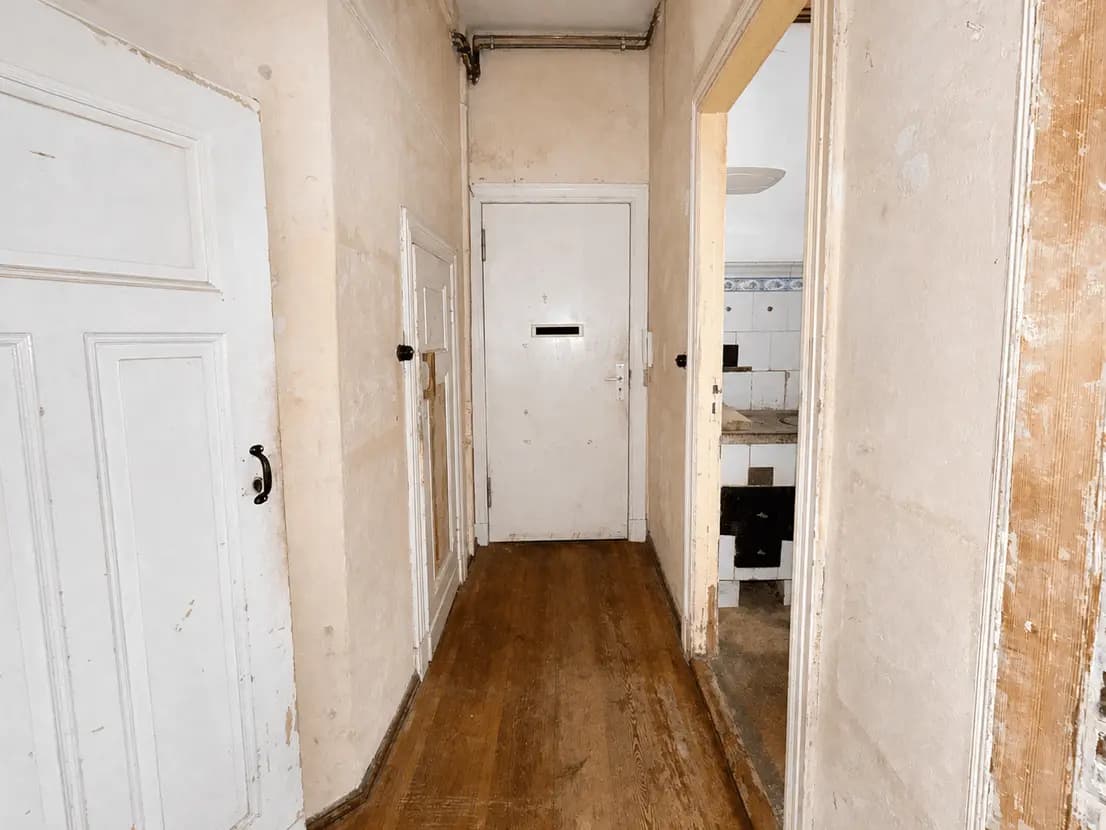 propertyImage