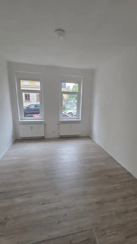 propertyImage