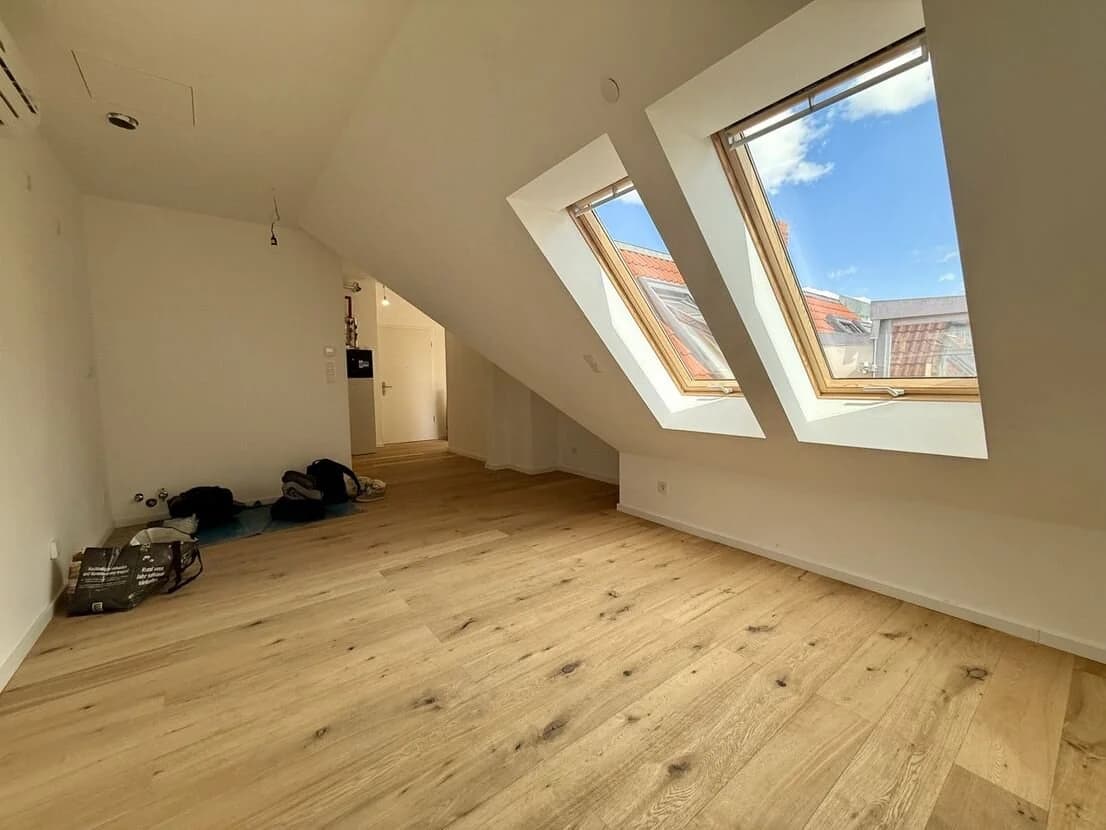 propertyImage