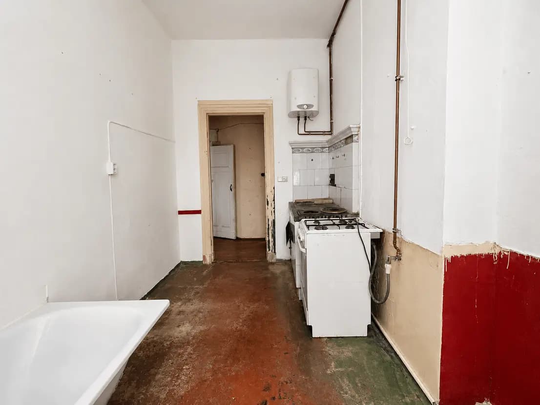 propertyImage