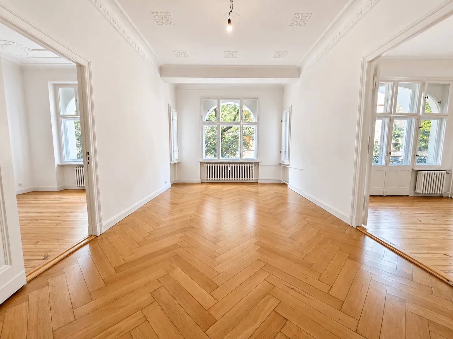 propertyImage
