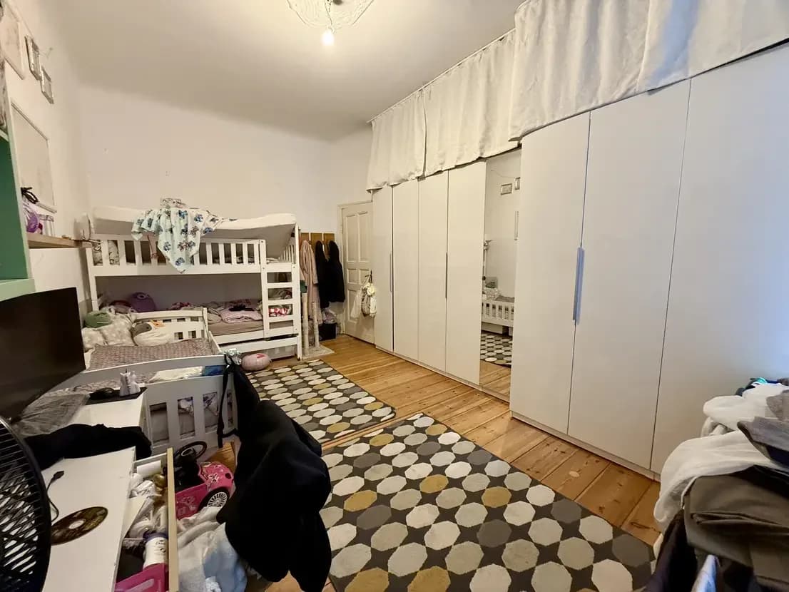 propertyImage