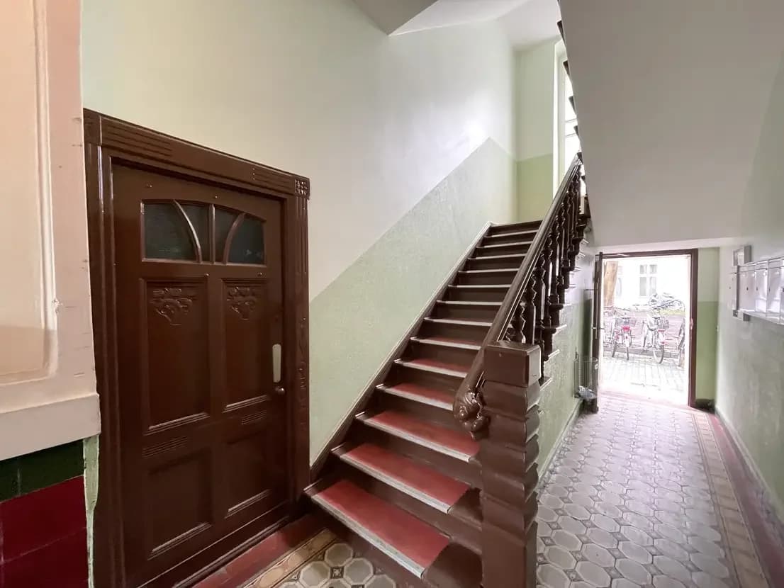 propertyImage
