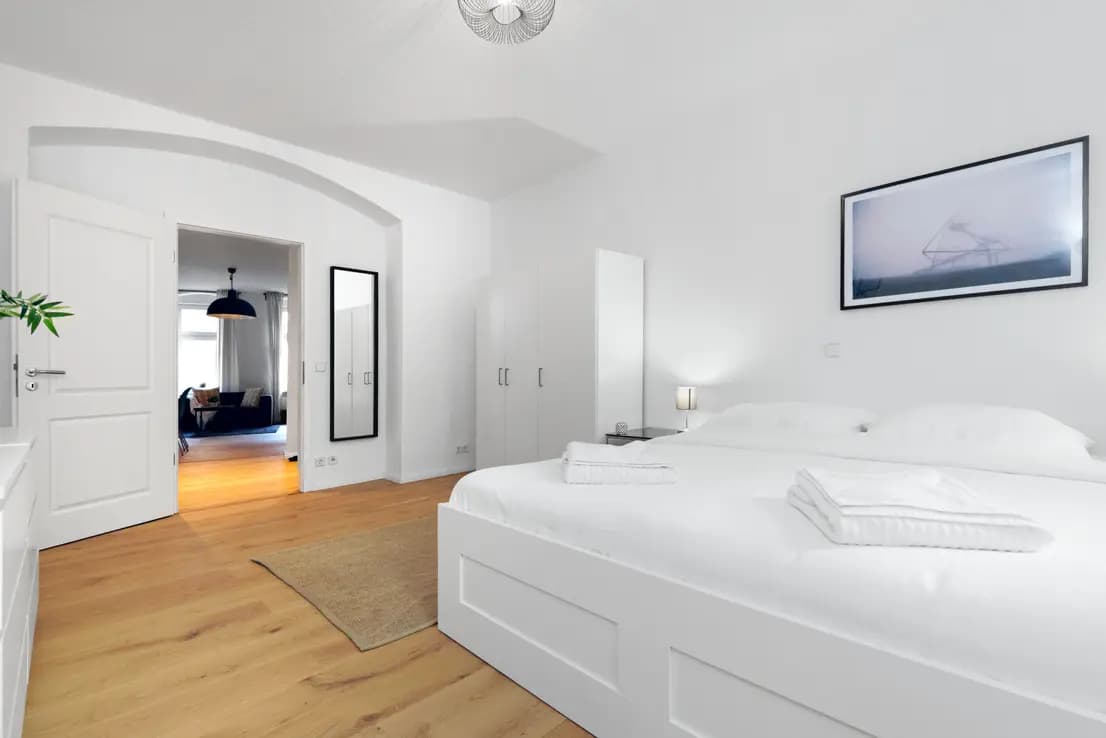 propertyImage