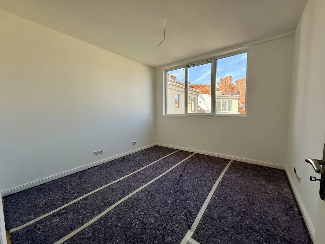 propertyImage