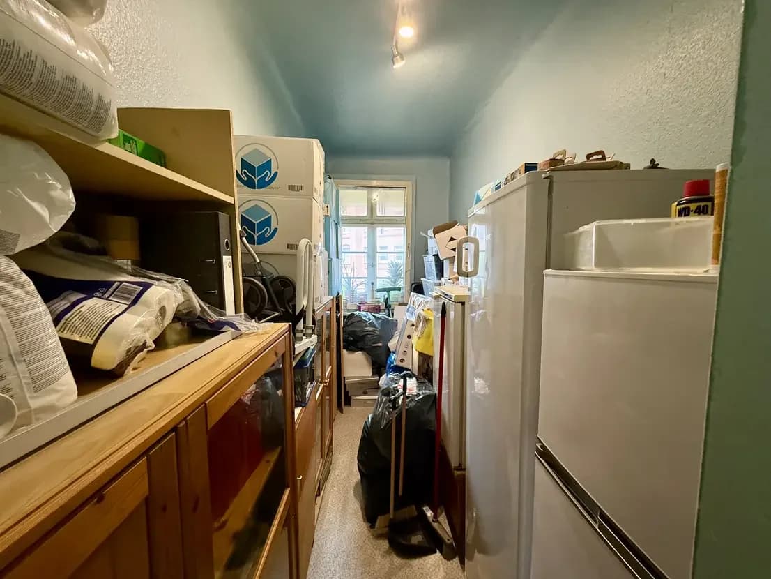 propertyImage
