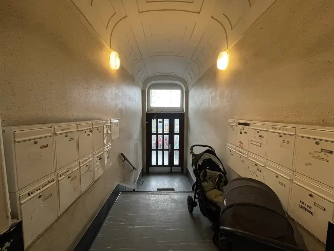 propertyImage