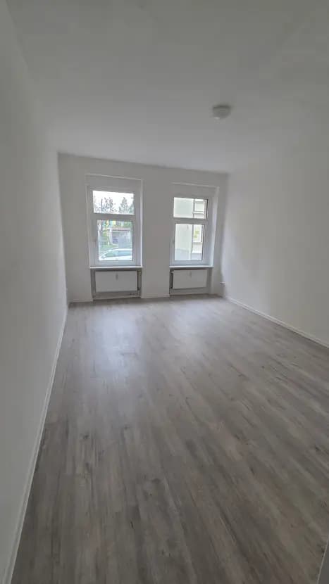 propertyImage