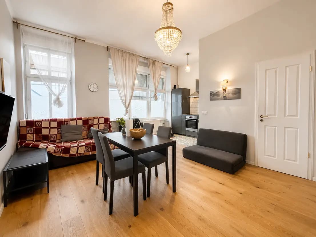 propertyImage