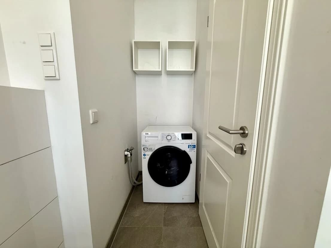 propertyImage