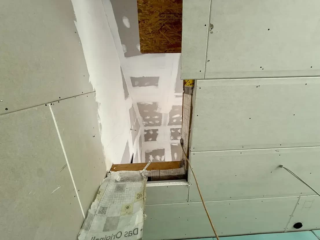 propertyImage