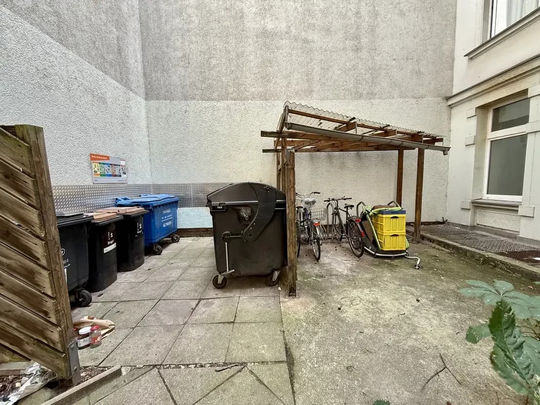propertyImage