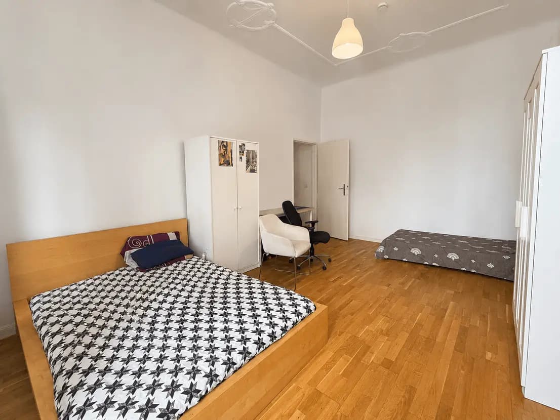 propertyImage