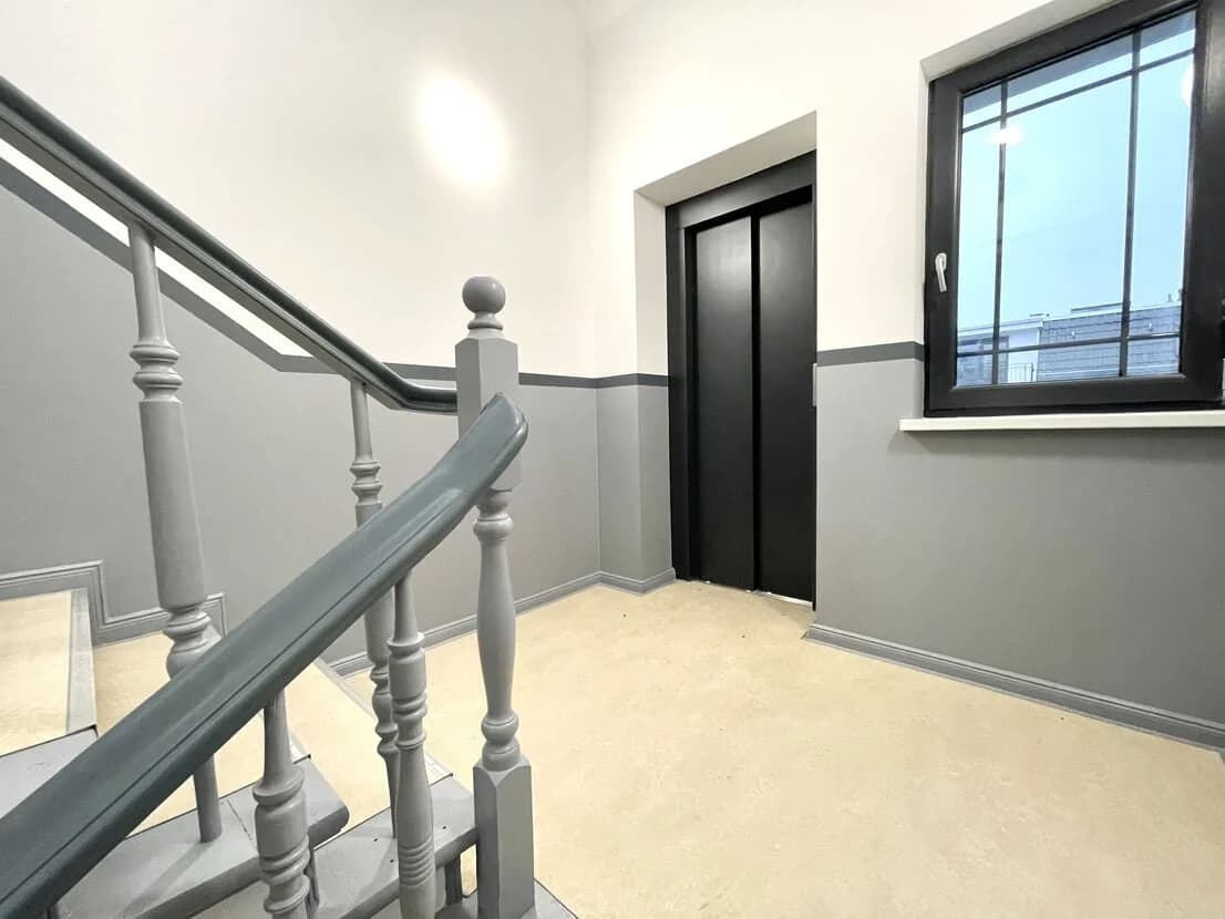 propertyImage