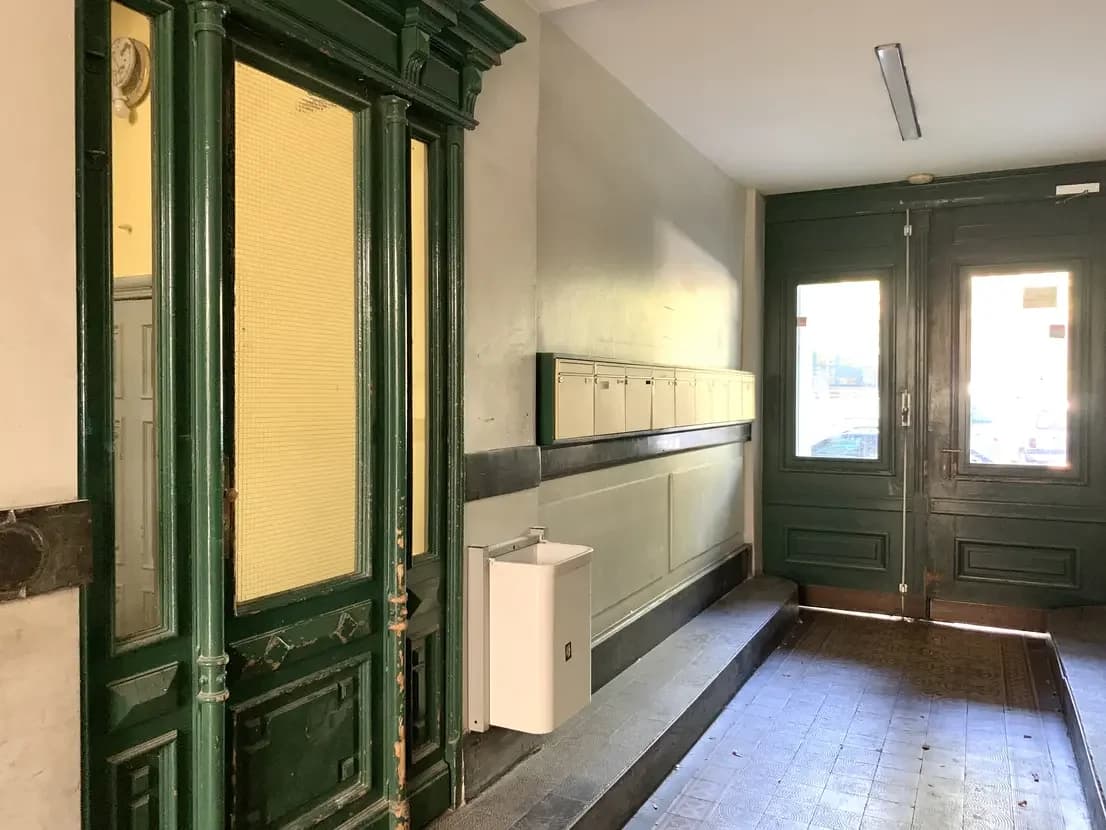 propertyImage