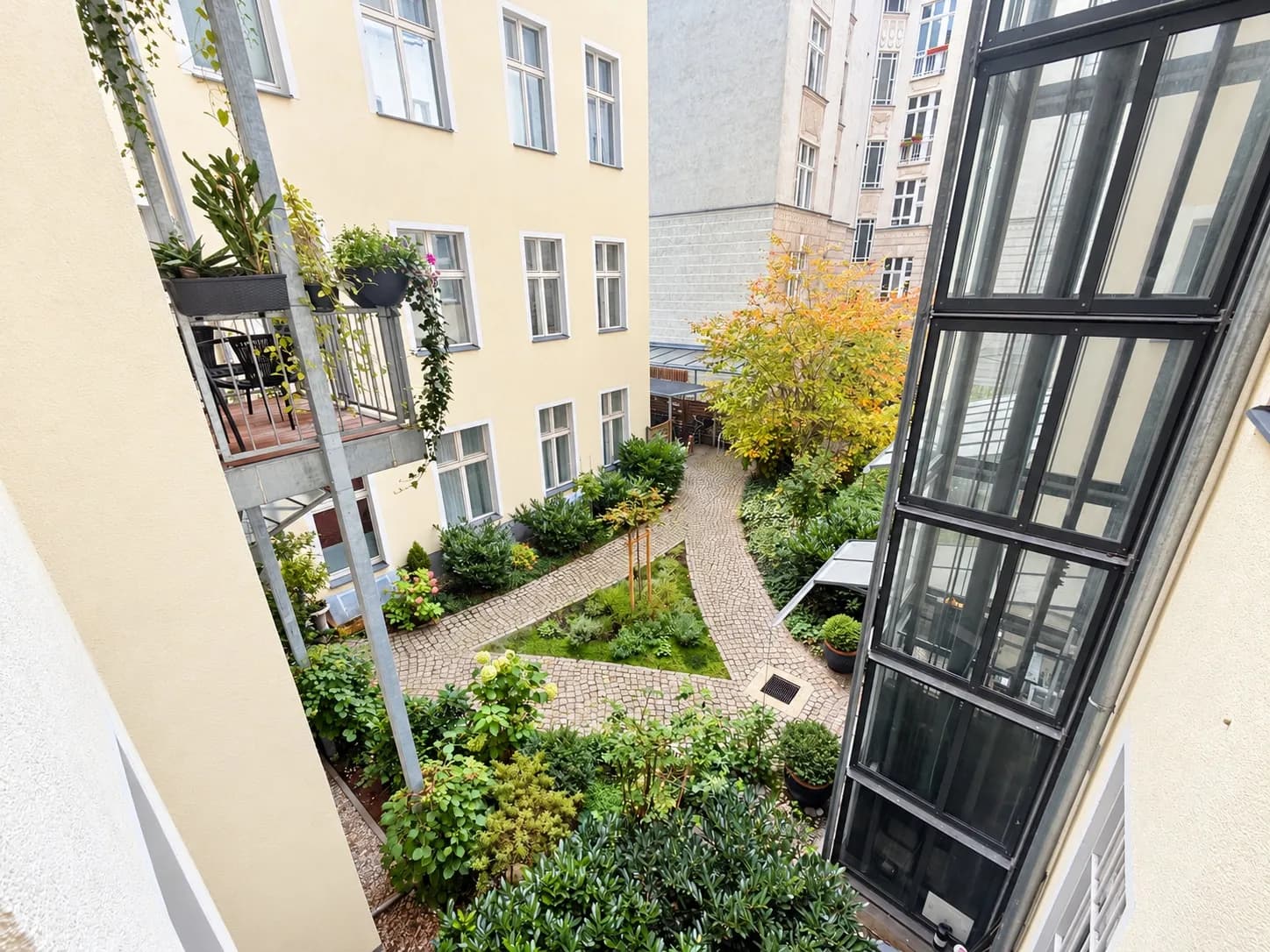 propertyImage