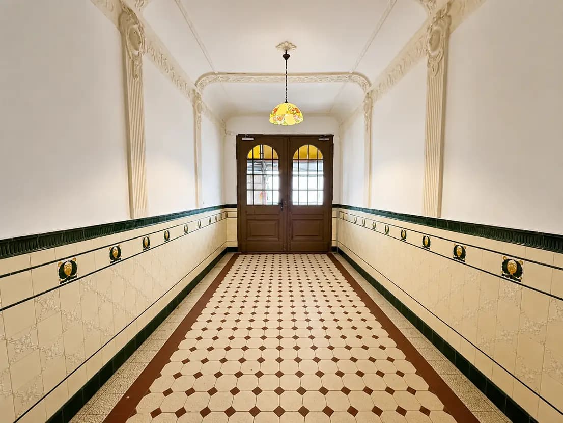 propertyImage