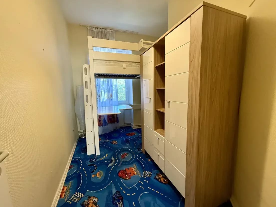 propertyImage
