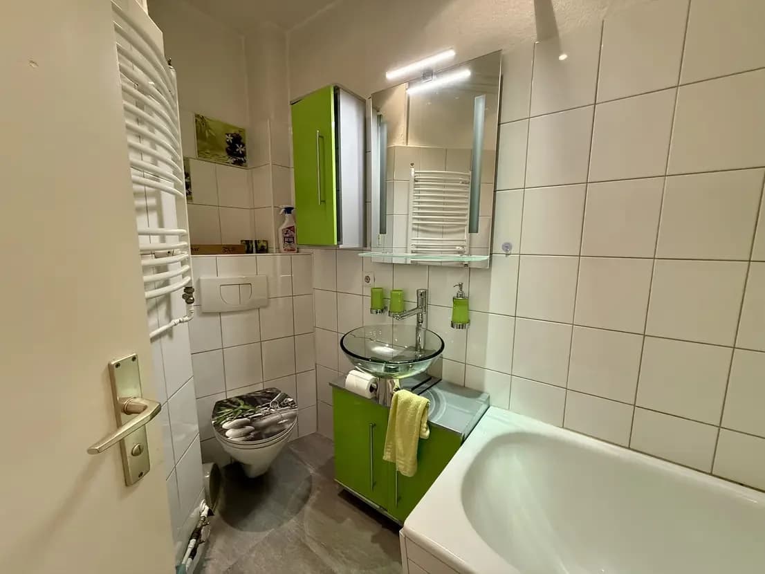 propertyImage